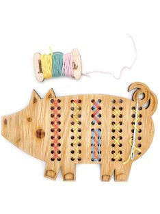 Wooden lacing shapes – MiniDots – Piglet